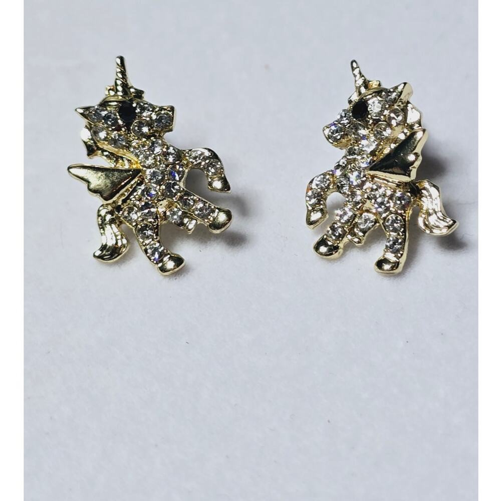 Unicorn Dainty Rhinestones Deco Mini Animal Cute Stud Post Earrings